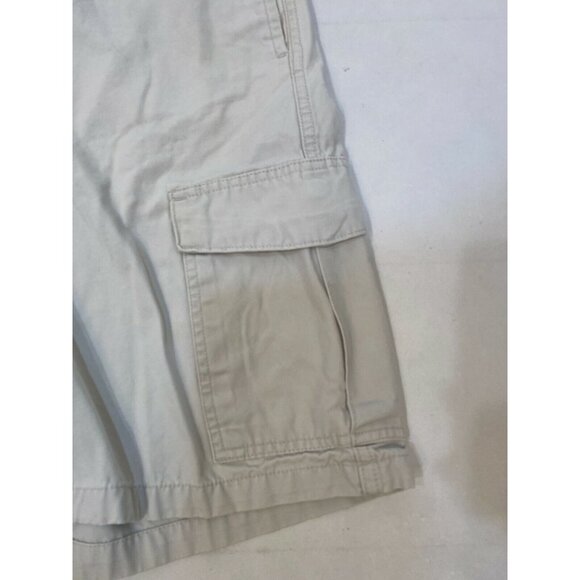 Chaps Mens Cargo Pockets Cotton Shorts 38x10 Light Tan Beige Flat Front Button - Picture 3 of 10